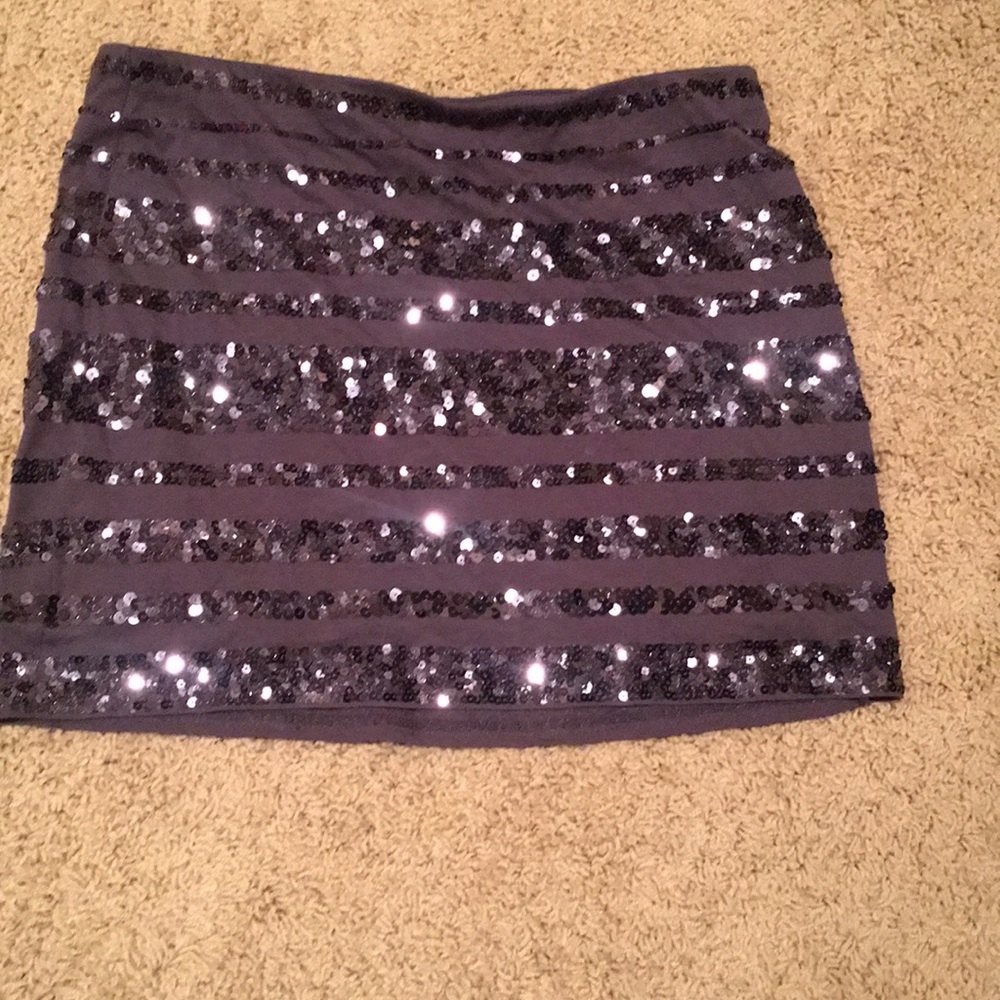 Pewter Express Sequin skirt